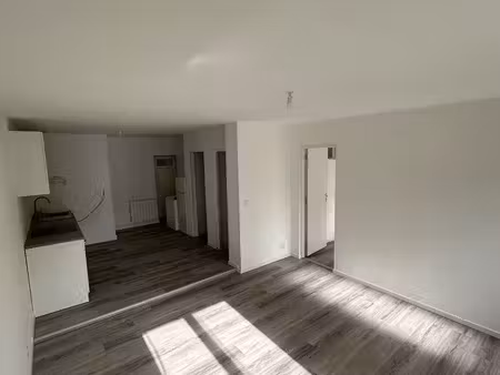 t3 à louer meublé - quartier coat serho