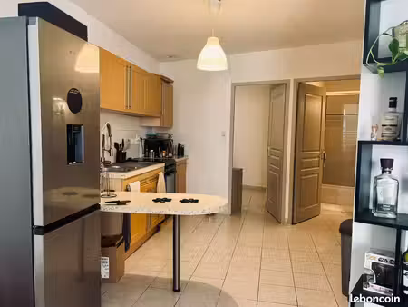 grand et joli t2 de 48m2 à pélissanne