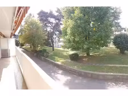 t2 meublé avec cave et garage - annecy le vieux - 40 m2