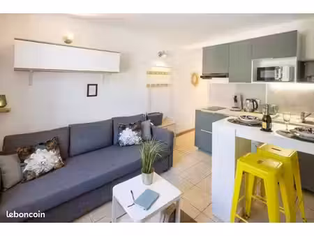 studio cosy meublé tout équipé parking gratuit