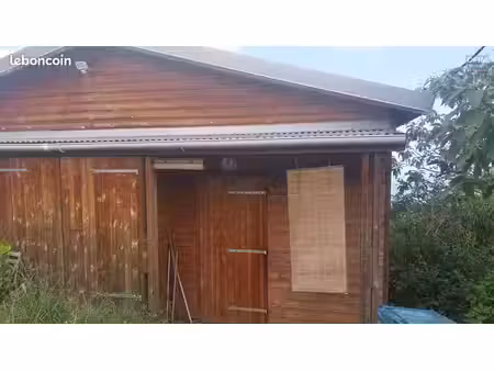 a louer à la chaloupe st leu un bungalow meublé et équipé
