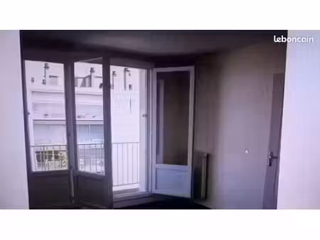 appartement t1 non meublé à louer