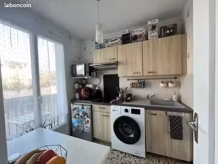 beau studio 32m² proche place rabelais