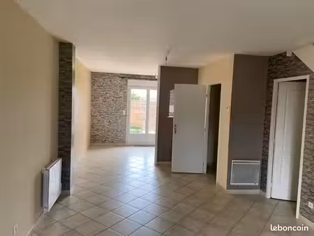 loue maison de ville