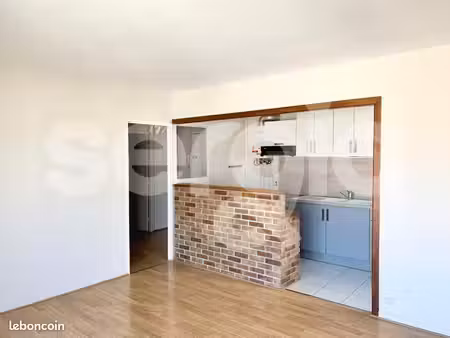appartement 3 pièces 58 m²