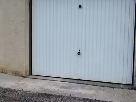 garages - box à louer
