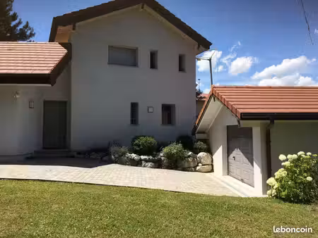 a louer - charmante villa t6 de 167m² à viry