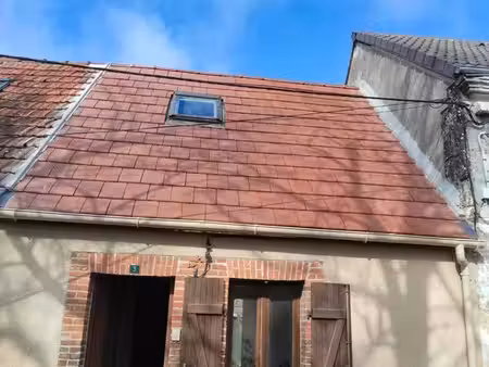 maison à rénover – beau potentiel avec cour privative de 100 m²