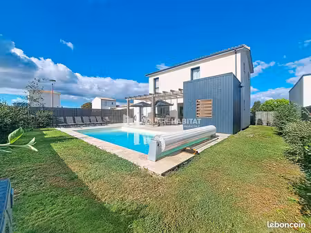 villa 5 pièces 124 m²