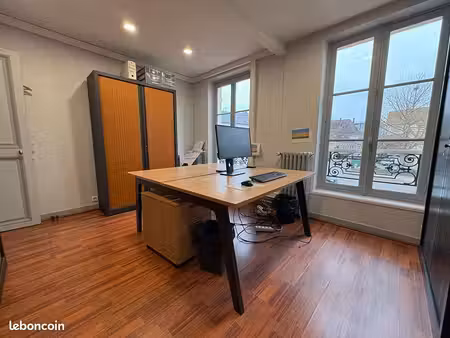 bureaux 44 m² pontoise