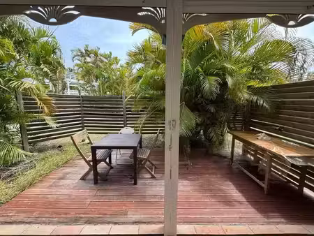 location meublée maison 2 pièces 46.4 m² à saint-françois (97118)  850 €