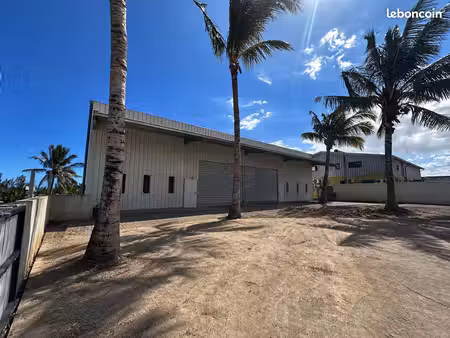 à vendre – bâtiment professionnel – zone les sables - etang salé