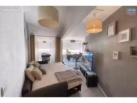 saint-gilles-les-bains – ensemble immobilier t2 + espace aménagé indépendant