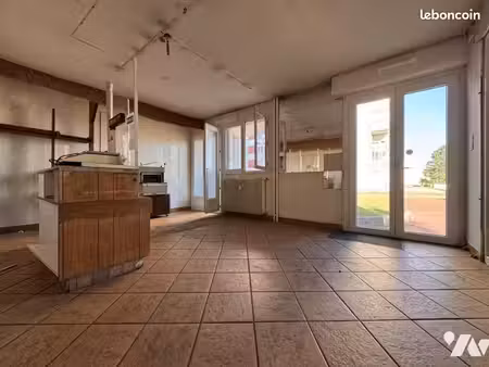studio 1 pièce 33 m²