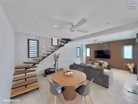 villa t5 contemporaine de 2025 avec piscine – la rivière saint-louis