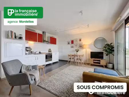a vendre - bruz - vert buisson - t2 avec garage et balcon
