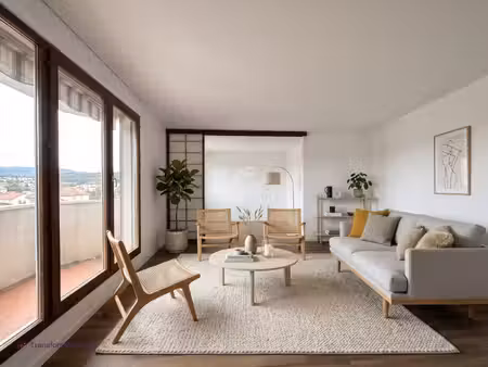 chaville - rive gauche - beau 3-4 pièces rénové avec balcon  cave et box.