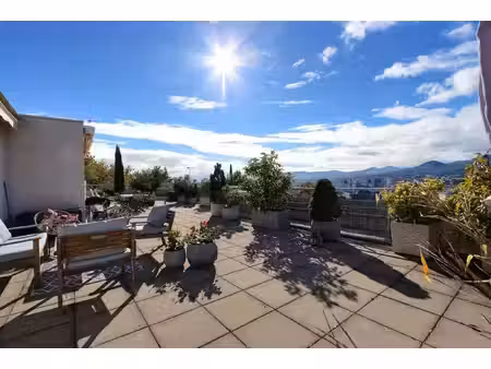 exclusivite clermont-ferrand  trés bel appartement avec magnifi