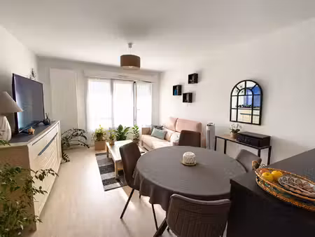 investissement locatif sécurisé t2 hyper centre de challans