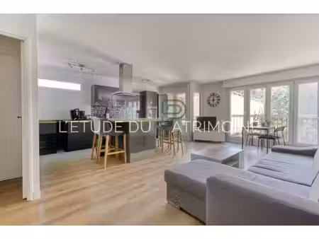 appartement 4 pieces 83.11 m2 - 5 min ligne metro 14 - l'hay