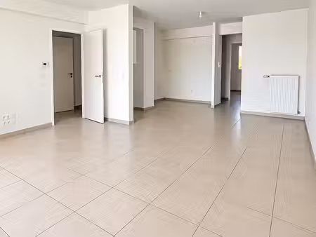 à vendre – appartement t4 avec deux balcons – résidence r?