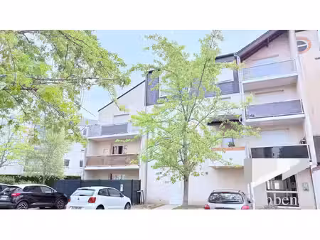 studio calme avec grand balcon