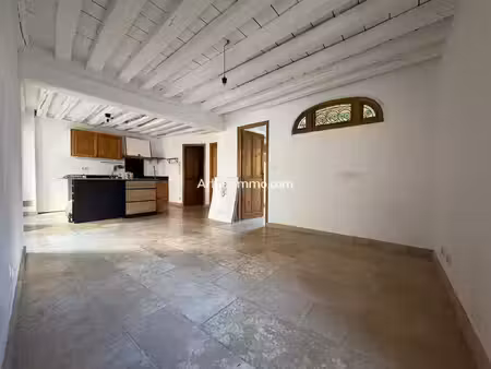 sucy en brie - centre ville - appartement deux pièces