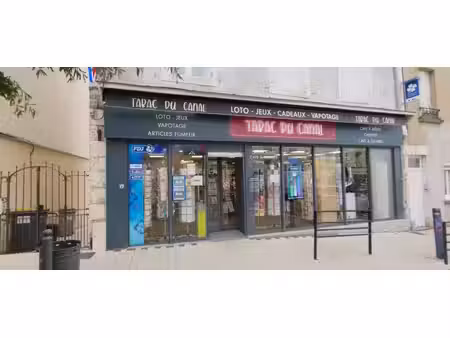 71600 paray le monial - tabac  fdj  cadeaux 50 m²
