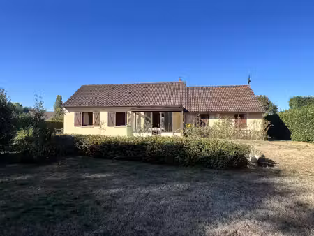 maison de plain pied a sainte gemme moronval
