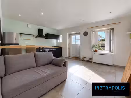 maison de ville t2 de 43 80 m² - miribel centre - sans copropri