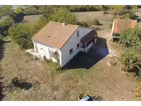 vente maison 5 pièces 104 m² à verteuil-sur-charente (16510)  199 950 €