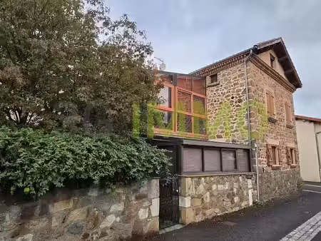 vente maison 7 pièces 150 m² à orbeil (63500)  211 000 €
