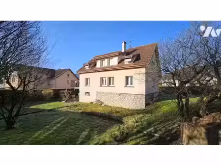 vente maison 8 pièces 194 m² à baume-les-dames (25110)  210 000 €