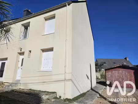 maison à carhaix-plouguer (29270)