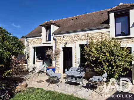 maison à la celle-les-bordes (78720)