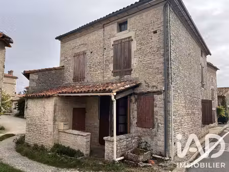maison de village à ébréon (16140)