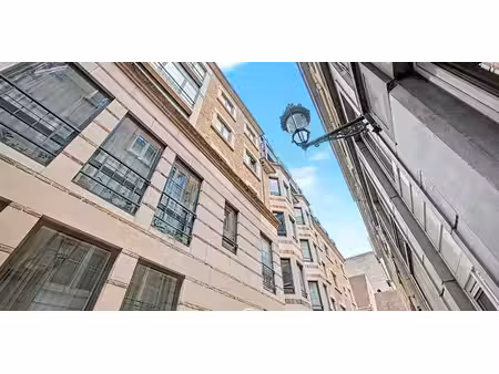 maison à louer à bruxelles pour € 1.300 avec 1 chambre à coucher