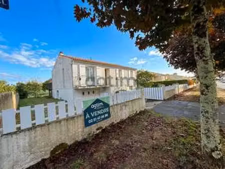 vente maison à la roche-sur-yon (85000) : à vendre / 91m² la roche-sur-yon