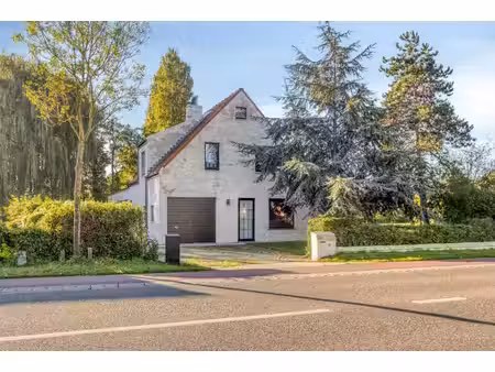 gerenoveerde villa met 4 slaapkamers en prachtige vergezichten