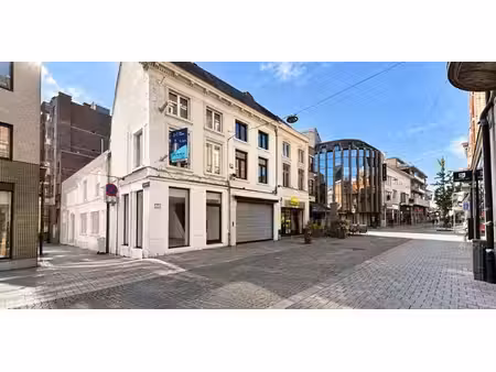 bien commercial à vendre à leuven pour € 715.000