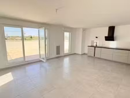 vente appartement 5 pièces à avignon (84000) : à vendre 5 pièces / 94m² avignon