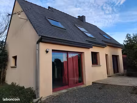 maison à la campagne