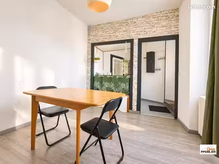 maison de ville t3 avec courette