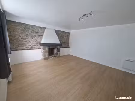 charmant appartement t3 de rez-de-chaussée au cœur de portsall