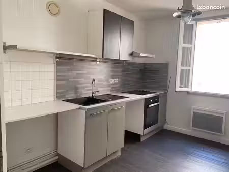 appt hyper centre t3 64m2
