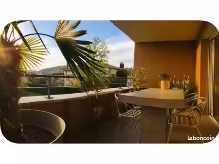 loue appartement dans résidence de standing