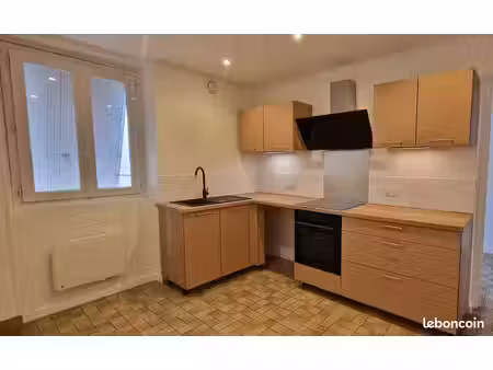 appt rénové avec clim réversible et terrasse