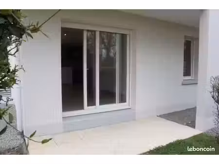 chavagne - a louer t3 67m2 sur jardin