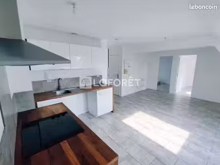 appartement 3 pièces 46 m²