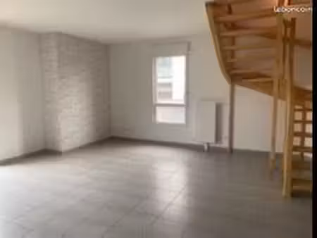 maison à louer - chateaubourg 35220 - 760/mois